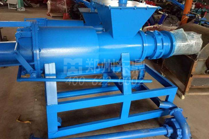 畜禽糞便固液分離機(jī)適用于對養(yǎng)殖場牛糞沼渣、雞糞、豬糞等物料進(jìn)行脫水預(yù)處理